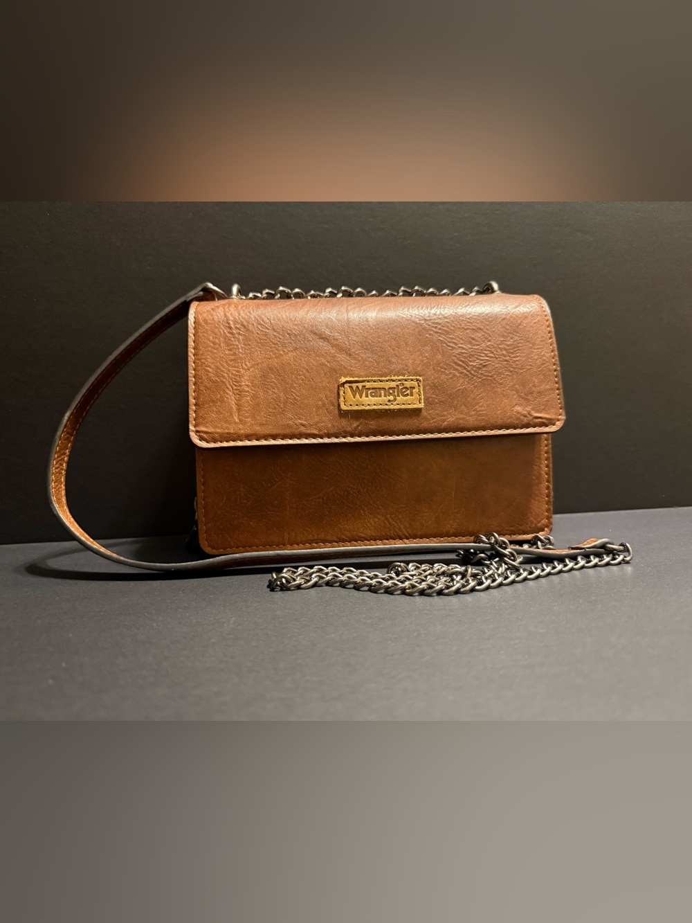 Wrangler Chestnut Brown Crossbody with Chain Strap